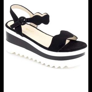 Black platform sandals